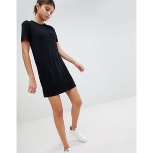 black shirt dress pretty little thing